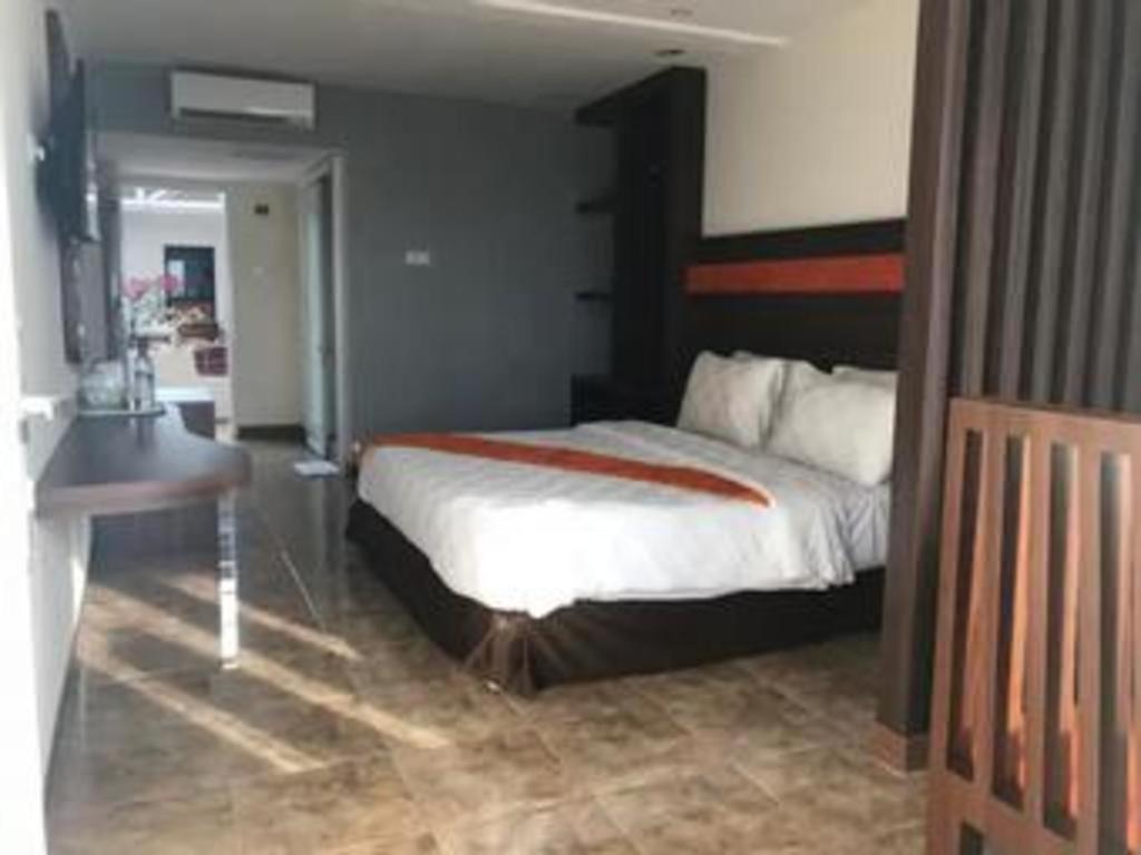 Satria Wisata Hotel Parepare Zewnętrze zdjęcie