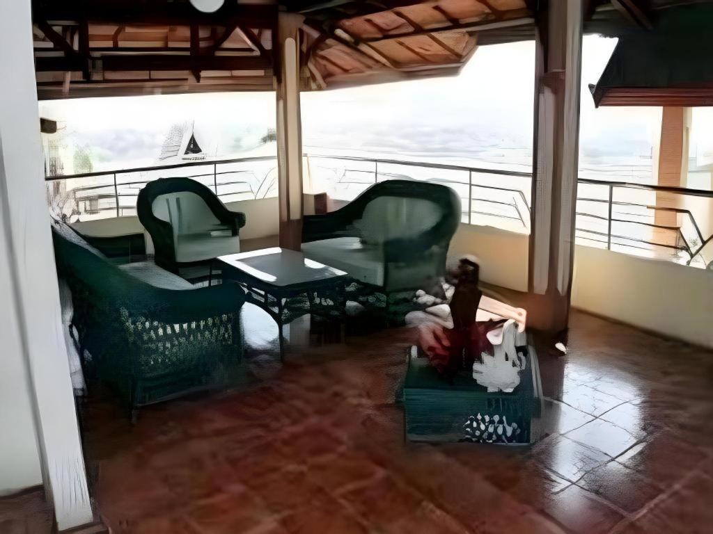 Satria Wisata Hotel Parepare Zewnętrze zdjęcie