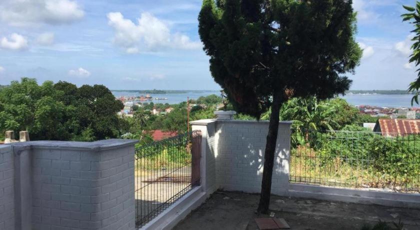 Satria Wisata Hotel Parepare Zewnętrze zdjęcie