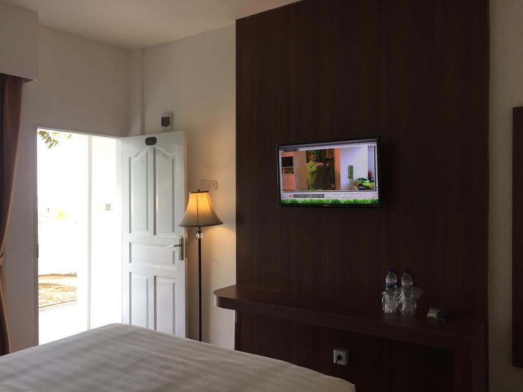 Satria Wisata Hotel Parepare Zewnętrze zdjęcie